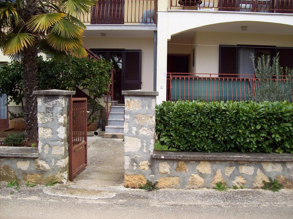 Apartment Monfiorenzo 11 Ρόβινι Εξωτερικό φωτογραφία